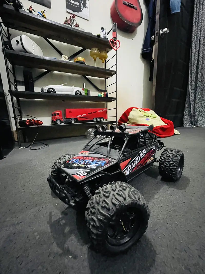 Rc monster truck / Jeep
